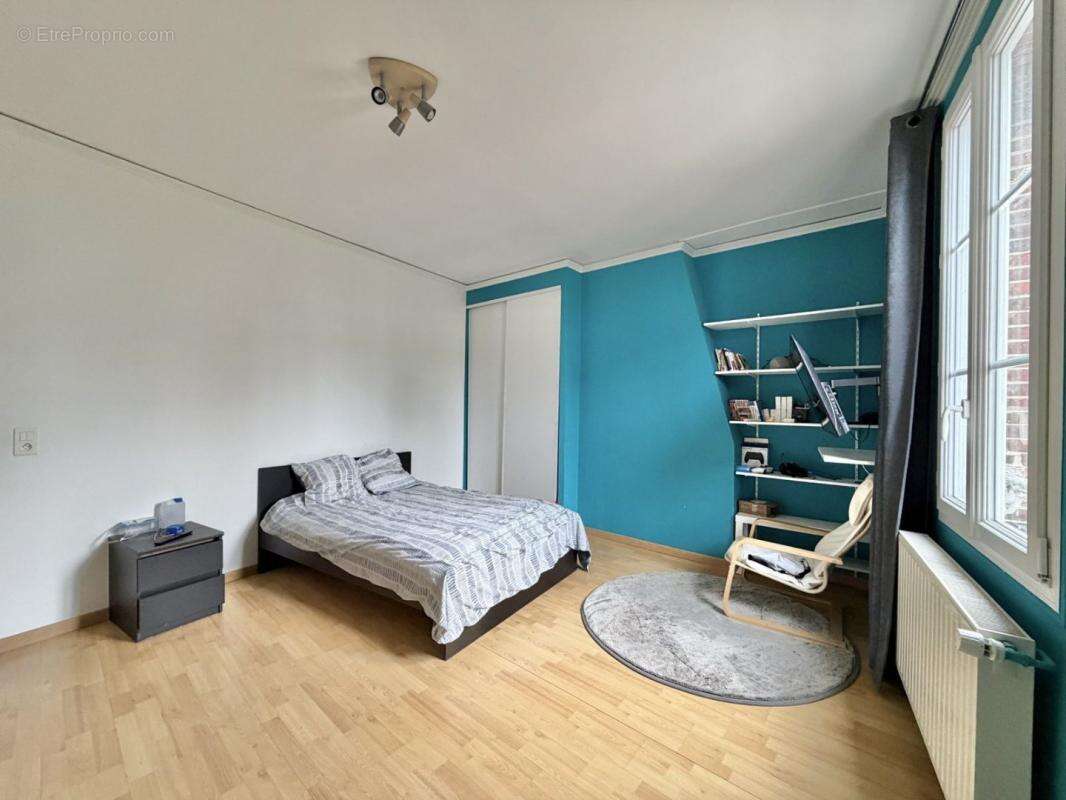 Maison 197 m² à Dreux  - photo 8