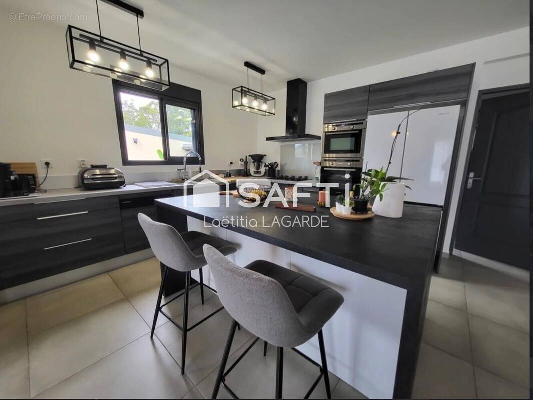 Photo 1 - Maison à SAINT-PIERRE