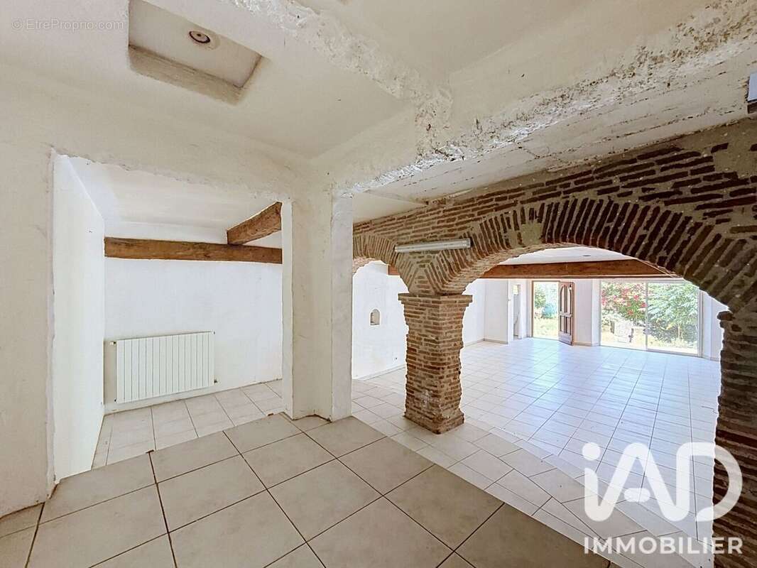 Maison 183 m² à Montreal  - photo 6