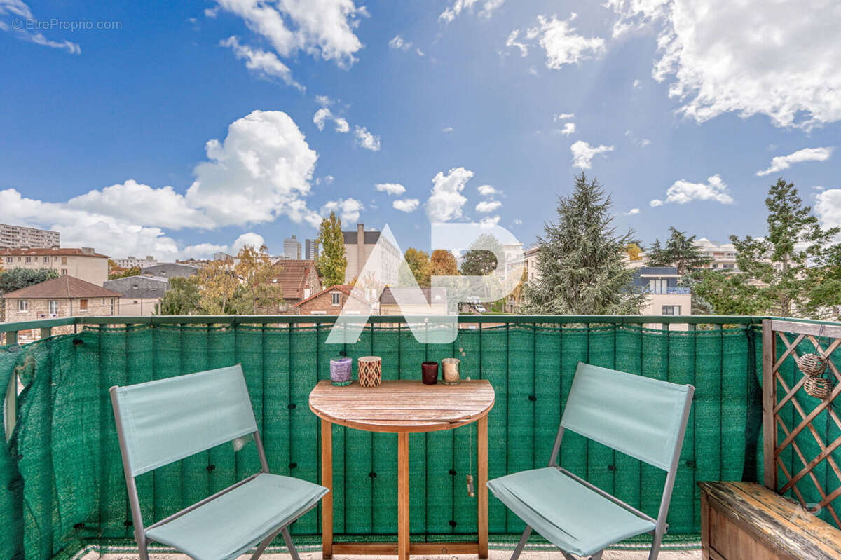 Appartement à RUEIL-MALMAISON