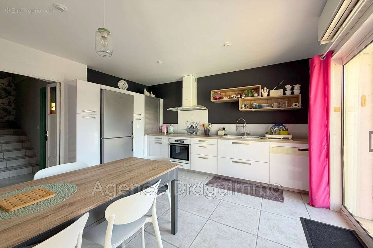 Maison 127 m² à Draguignan  - photo 7