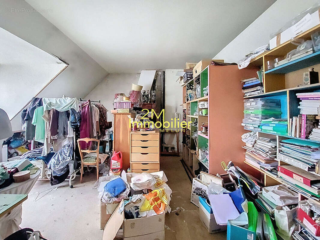 Maison à VERT-SAINT-DENIS