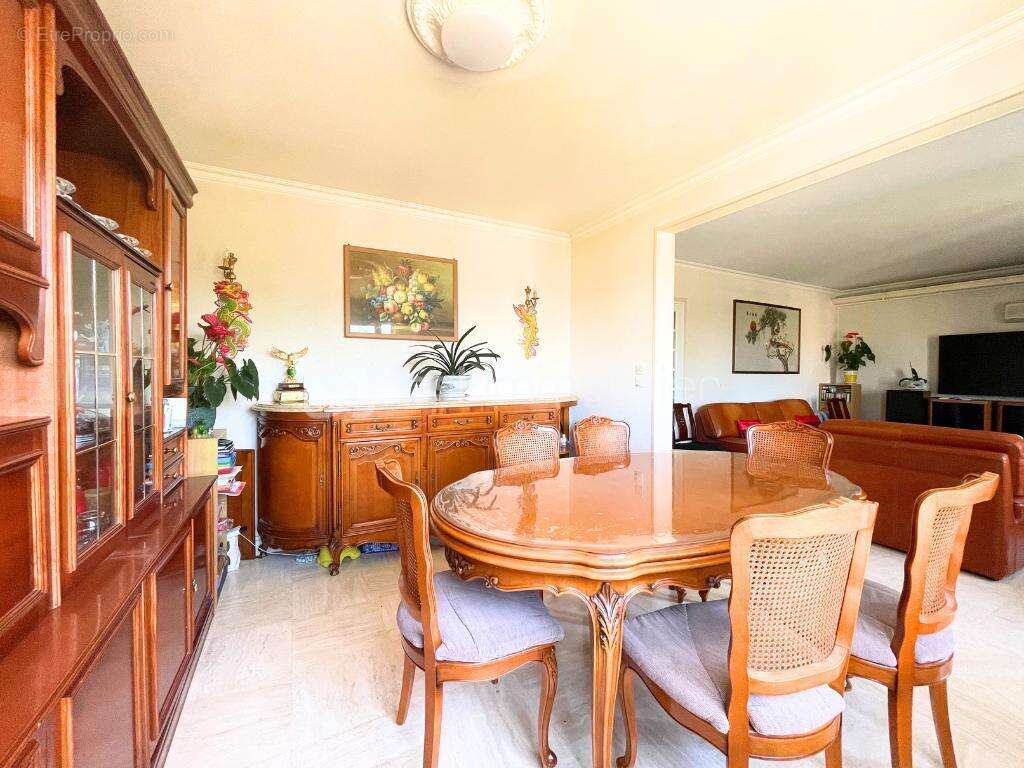 Maison à TREMBLAY-EN-FRANCE