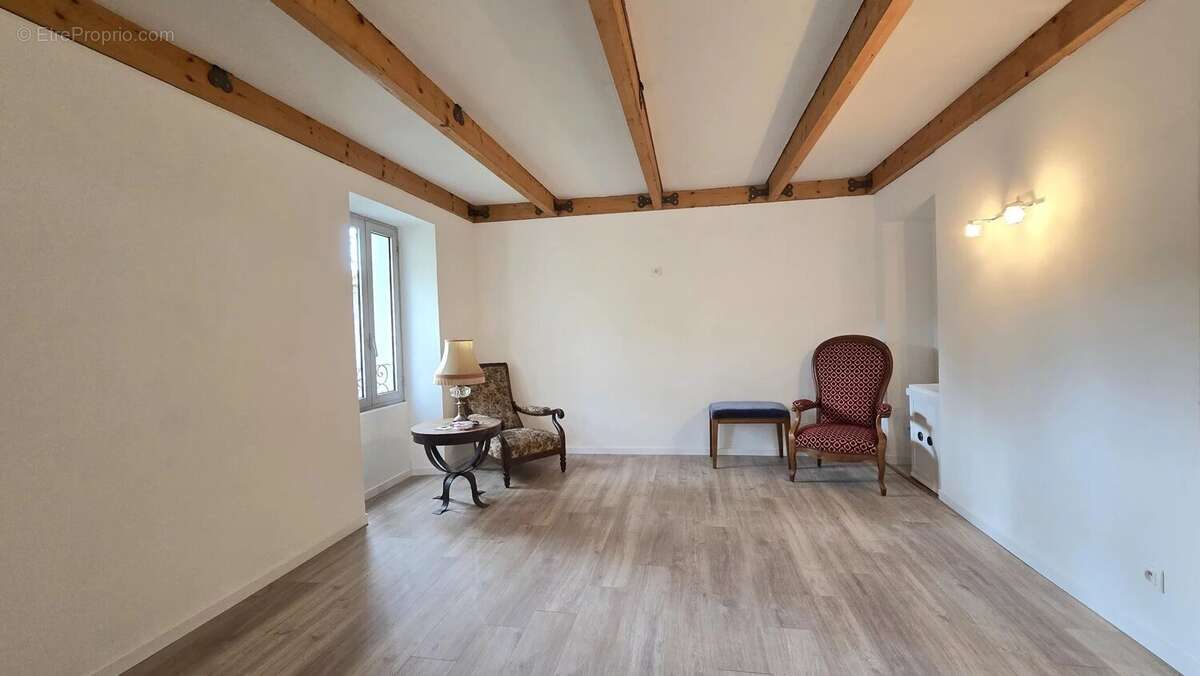 Appartement à AIX-LES-BAINS