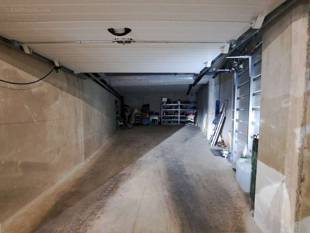 Le cap d'agde - centre port - grand t3 avec double garage - photo 10