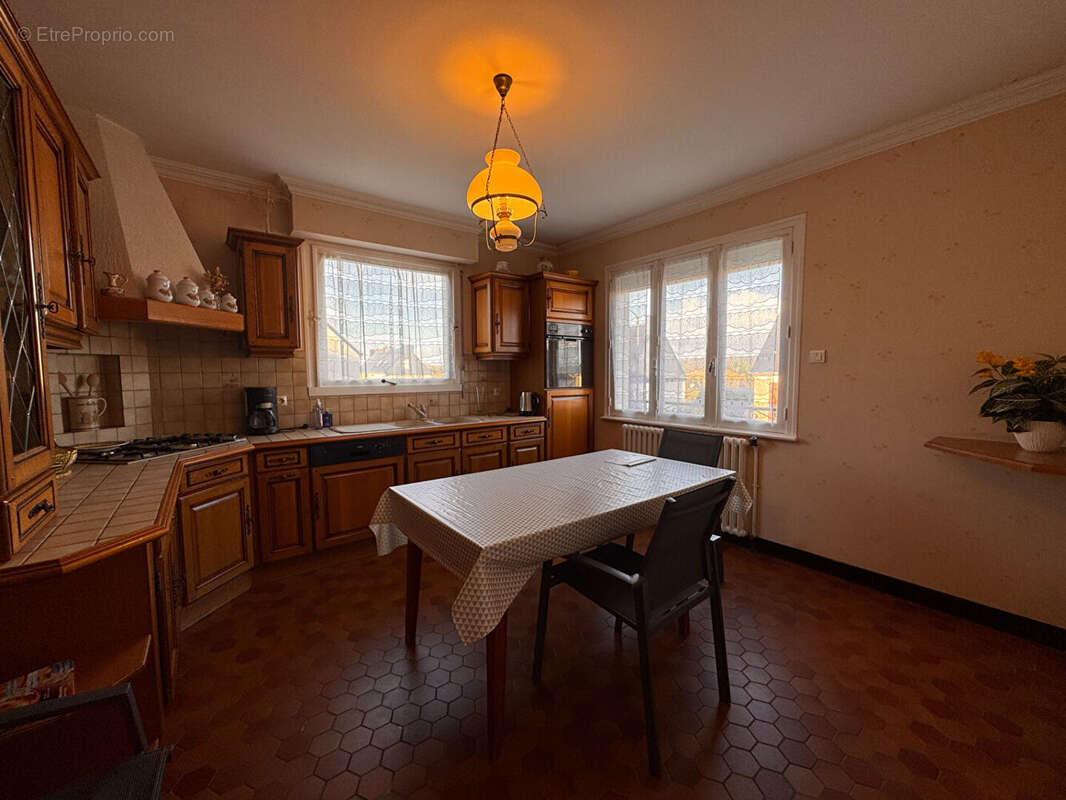 Maison à ERGUE-GABERIC