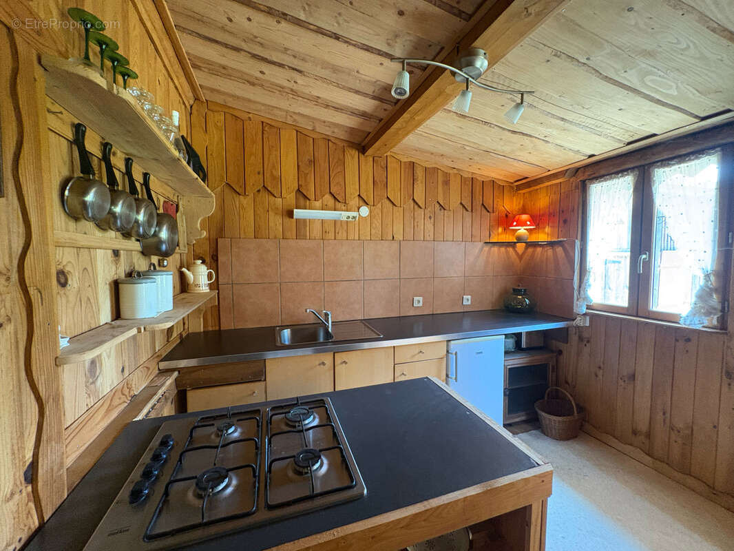 EN EXCLUSIVITE: Magnifique chalet de loisir au Bassin de Champagney - photo 7