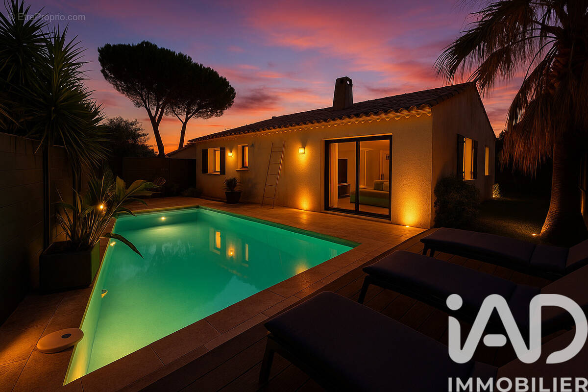 Photo 1 - Maison à ROQUEBRUNE-SUR-ARGENS