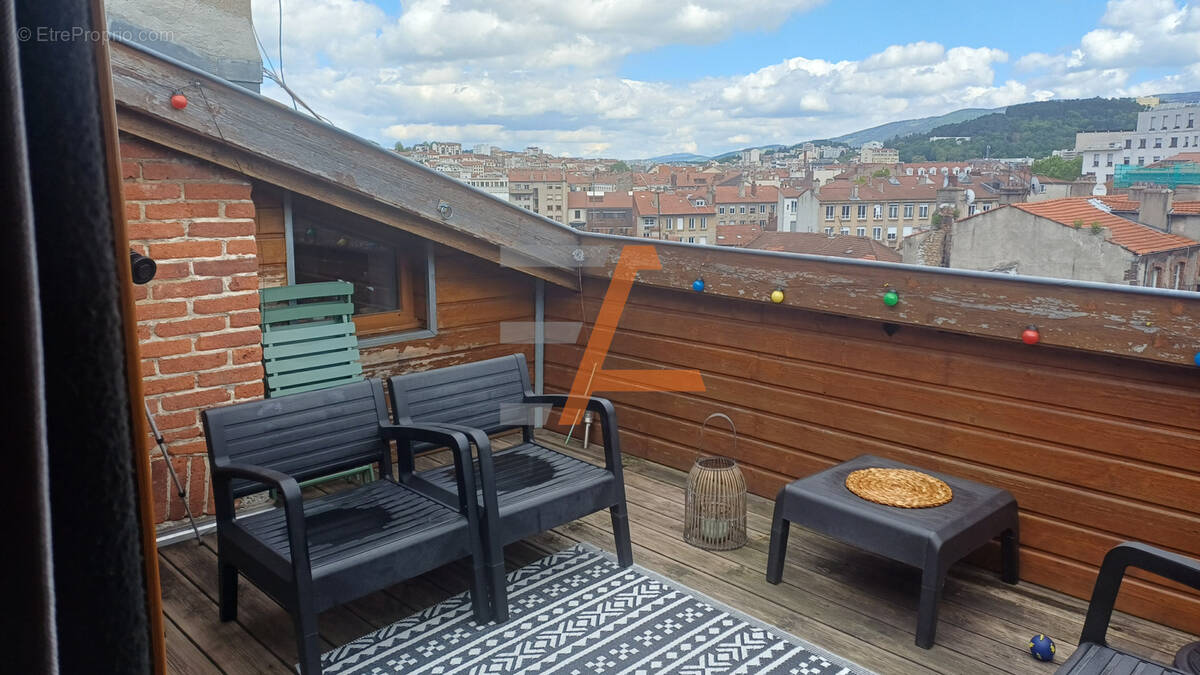 Appartement à SAINT-ETIENNE