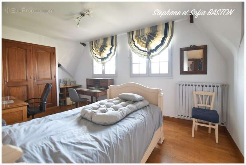 Maison à PONTS-ET-MARAIS