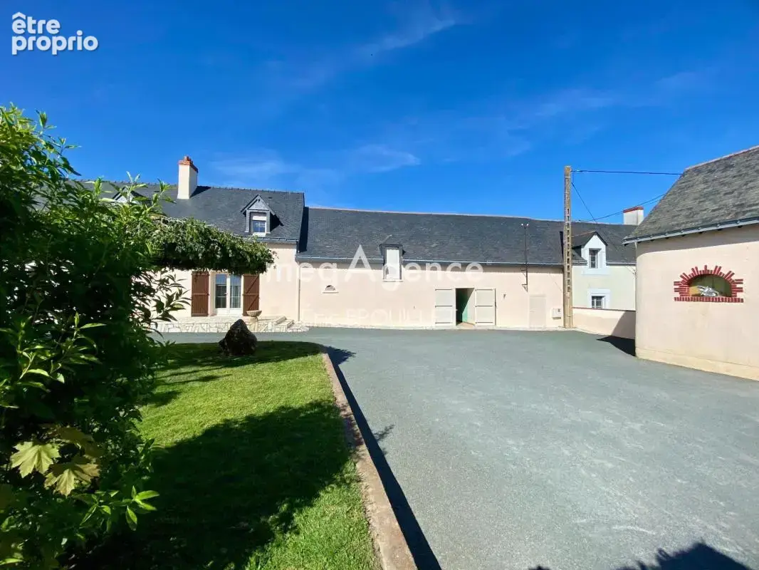 Maison avec 3 ha attenants et dépendances - photo 10