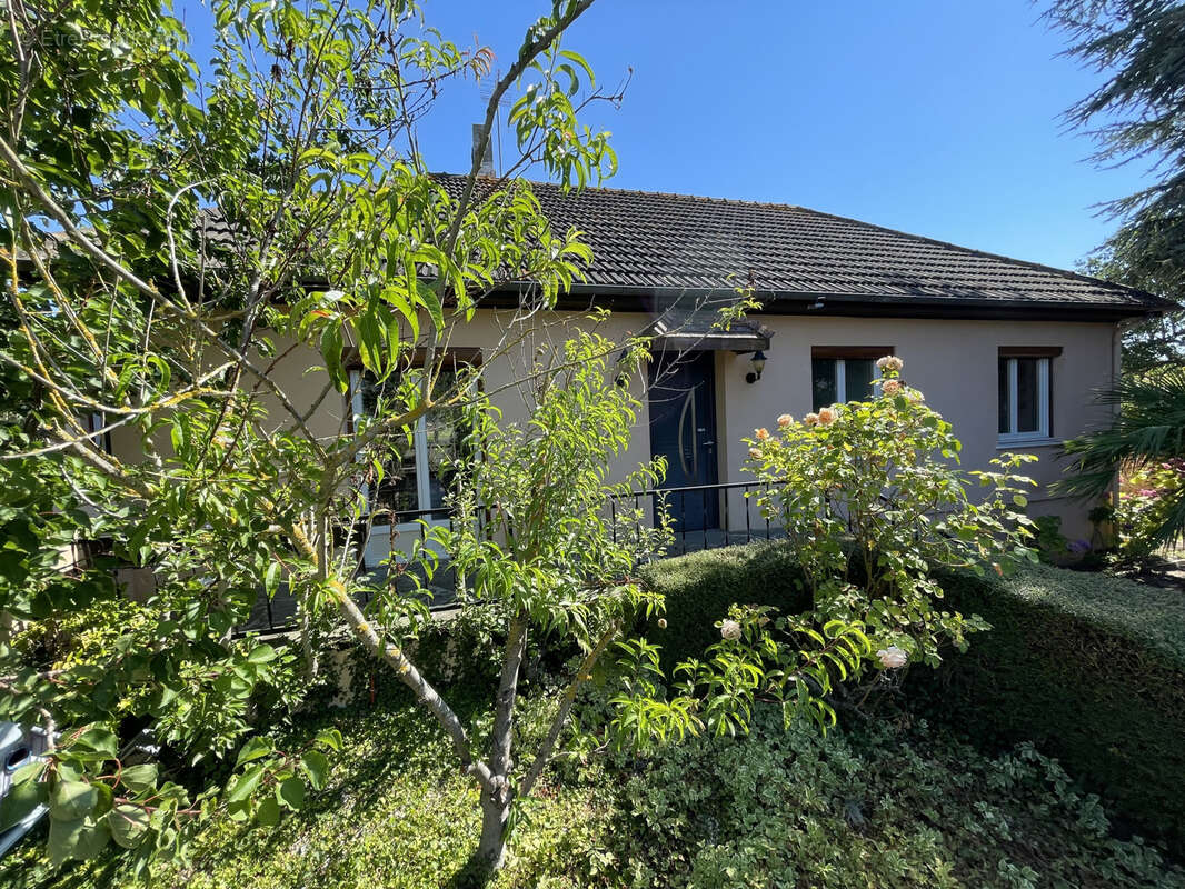 RANVILLE   Maison familiale de 168 m2 avec 5 chambres   Un fort potentiel dans un environnement privilégié - photo 23