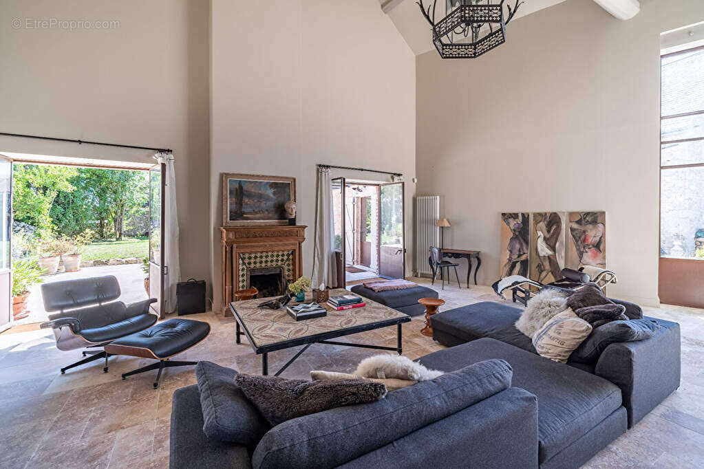 Maison à BAZOCHES-LES-HAUTES