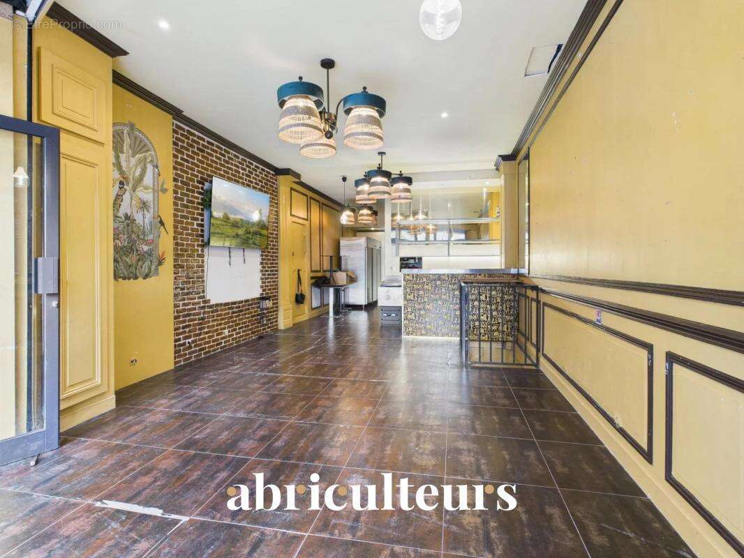Paris 12 - bastille / rue de charenton : murs commerciaux 76m² - emplacement prime avec terrasse - photo 7