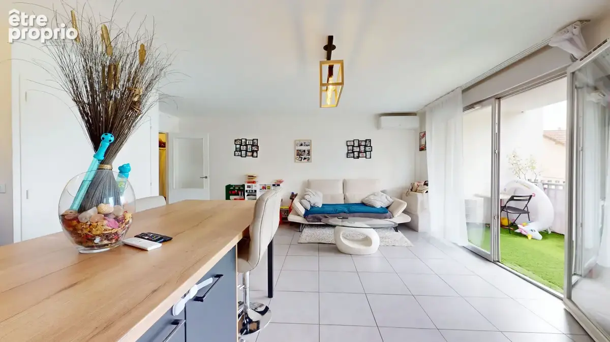 Appartement 3 pièces de 70m2 + Terrasse - Europole / Grenoble / Fontaine - photo 16