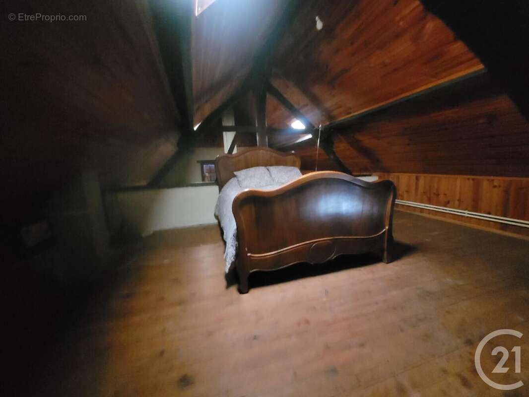 Maison 161 m² à Menetreuil  - photo 11