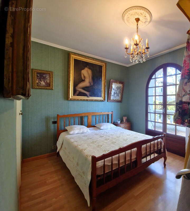 Maison à LAVERNOSE-LACASSE