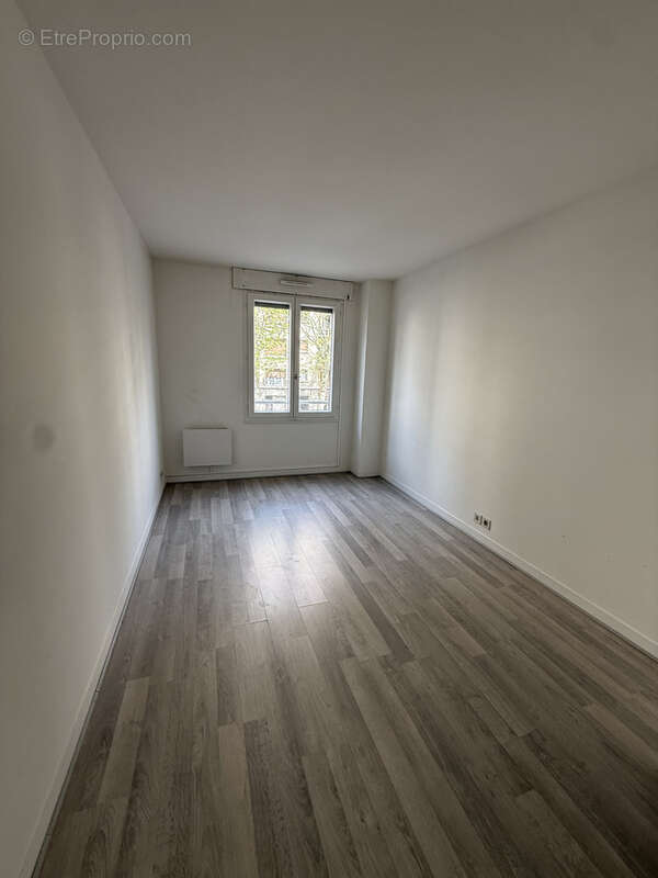 Appartement à CHARENTON-LE-PONT