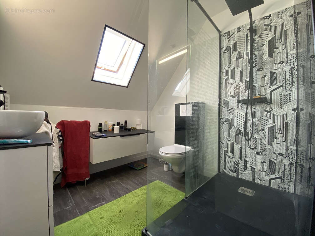 Maison à CHATAINCOURT