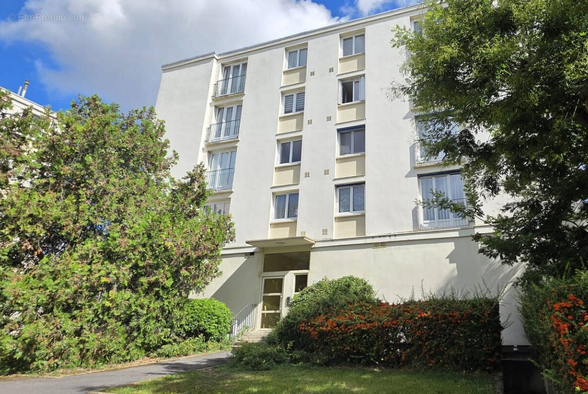 Appartement à TAVERNY