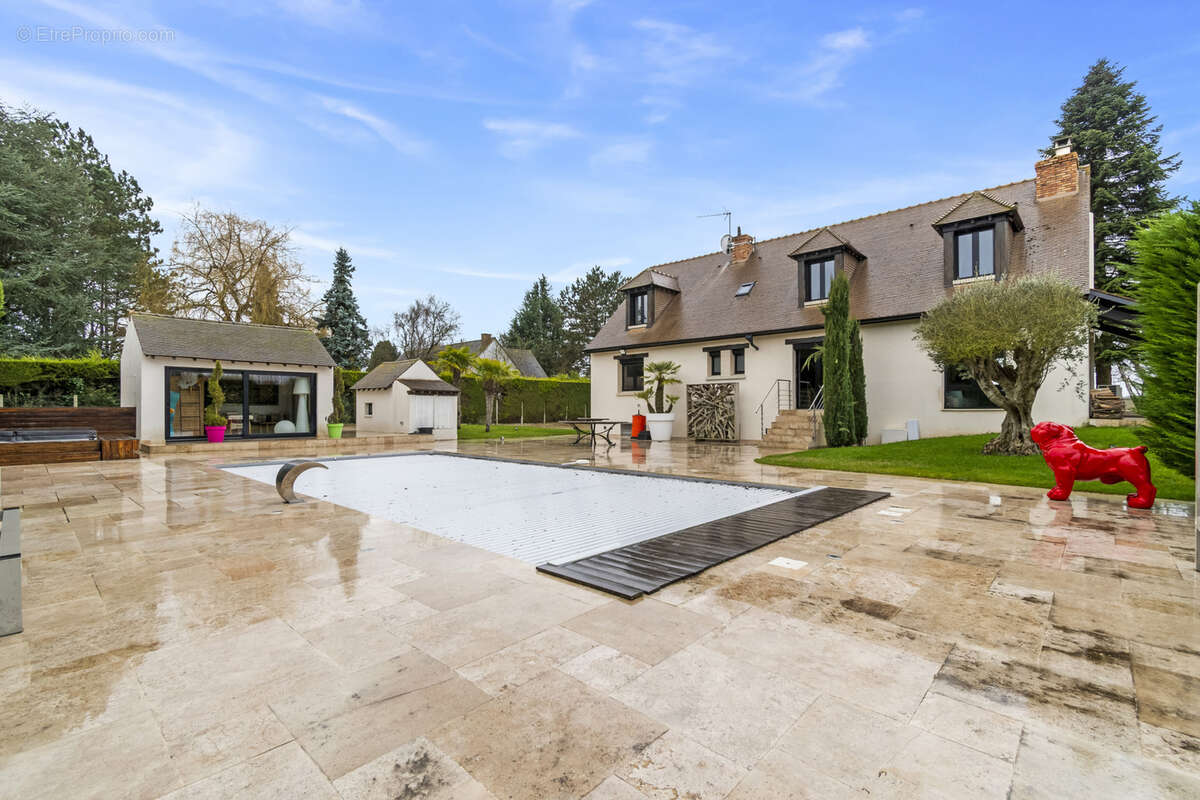 Maison à LES ALLUETS-LE-ROI