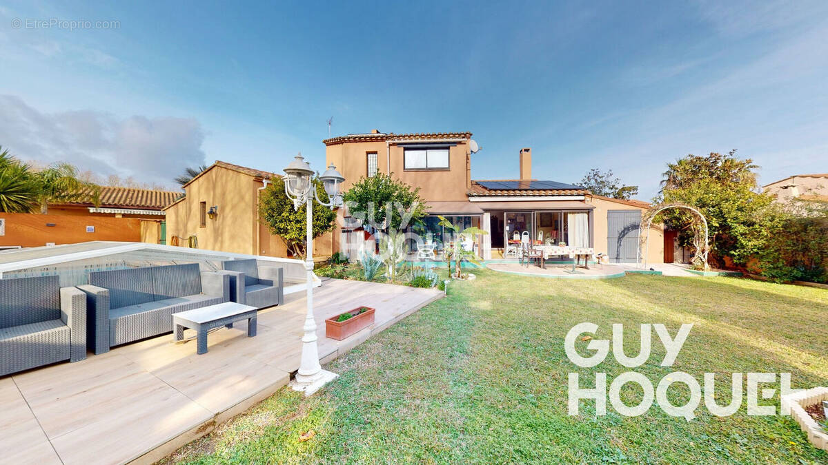 Maison à SAINT-CYPRIEN