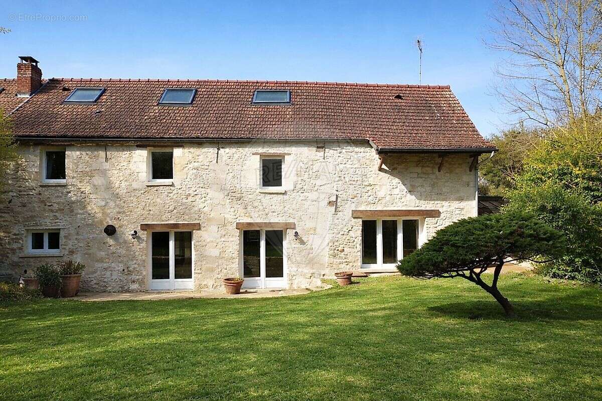 Maison à SENLIS