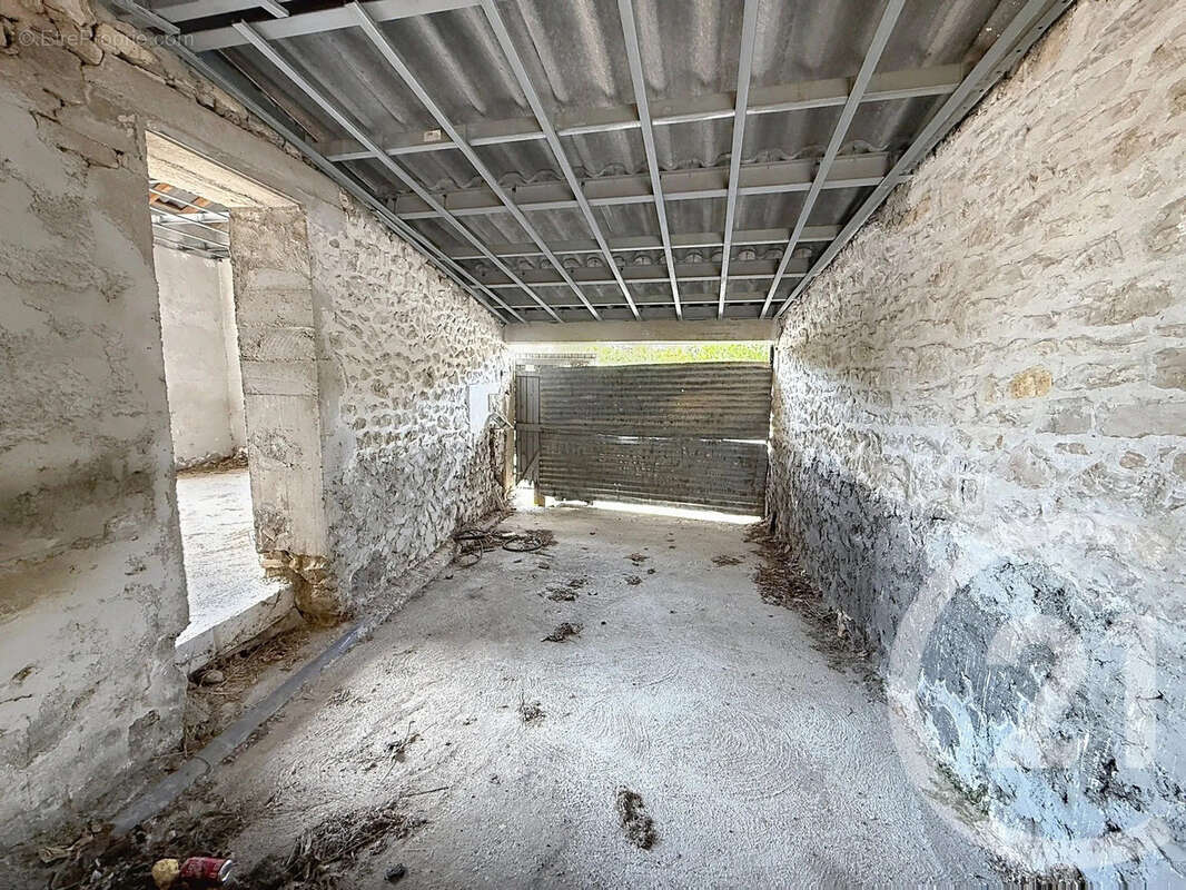 Maison 67 m² à Chateaurenard  - photo 11