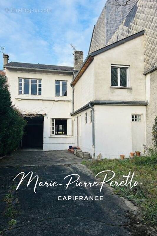 Maison à LOURDES