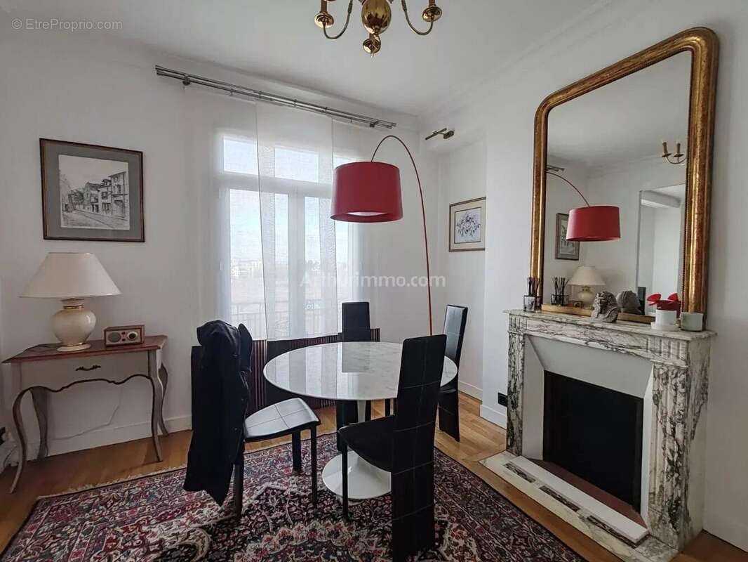 Appartement à VILLENEUVE-SAINT-GEORGES