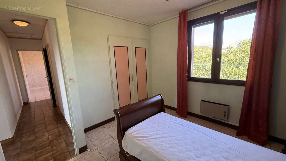 Maison à FIGANIERES