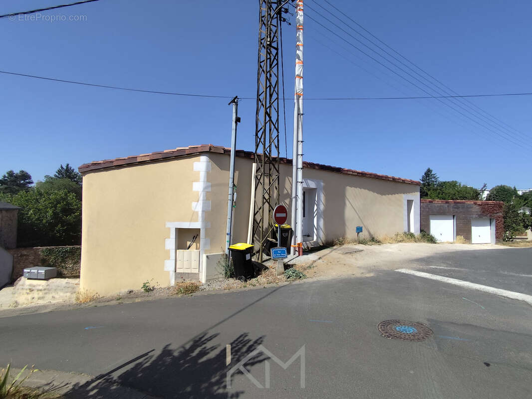Appartement à ITEUIL