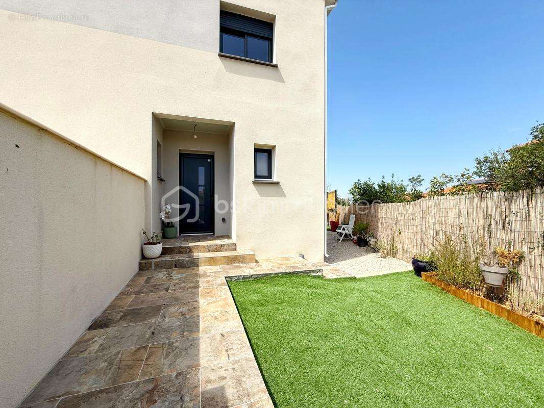 Nissan-lez-enserune – maison contemporaine 129 m² – 5 chambres – piscine – garage – terrain 300 m² - photo 2
