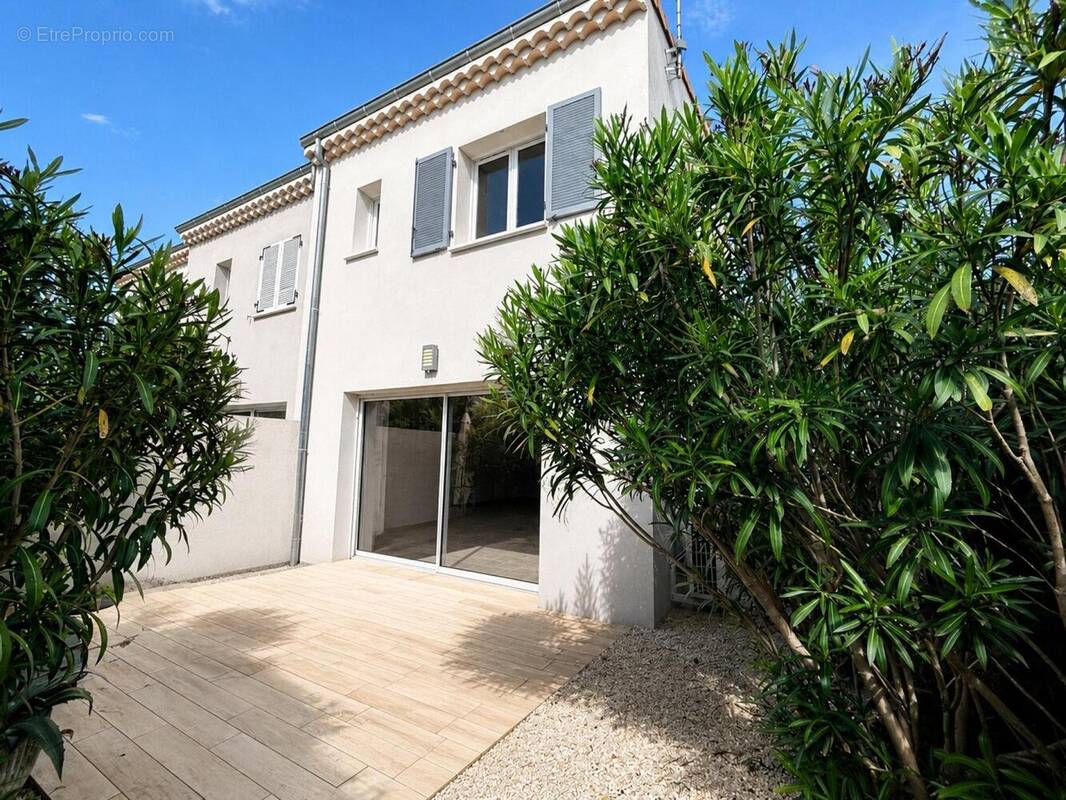 Photo 1 - Maison à MONTELIMAR