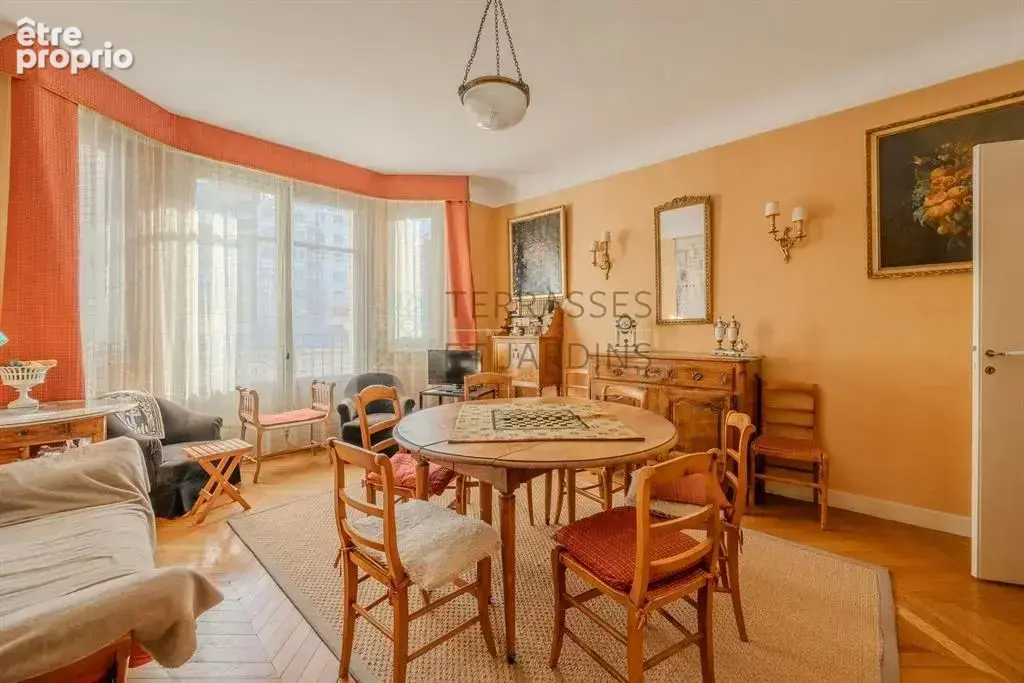 Paris 06 - Vaneau - Appartement 7p - Chambre de service - Box - photo 6