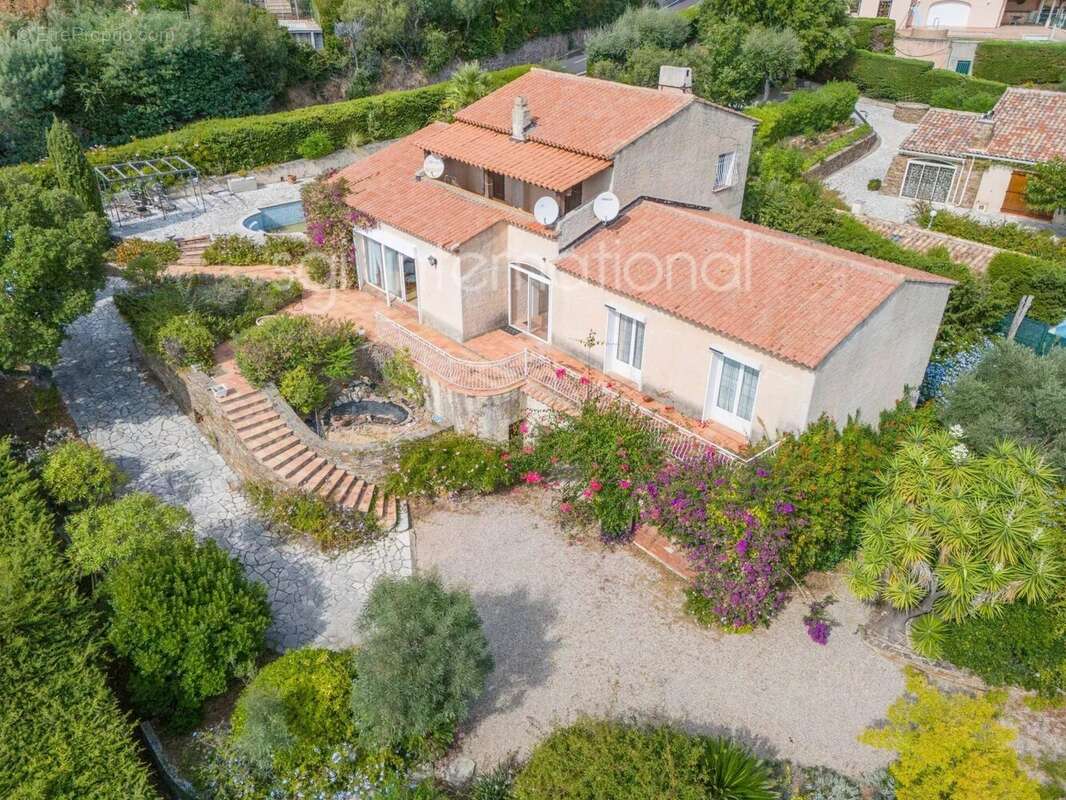Maison à GRIMAUD