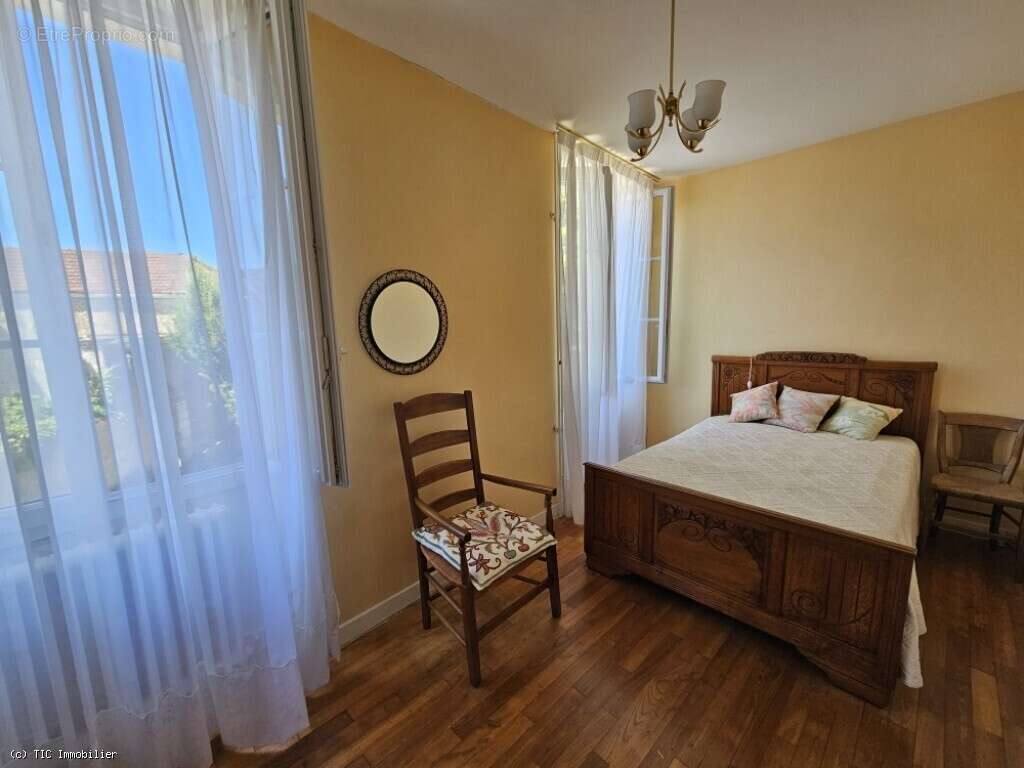 Belle Maison De Ville Avec Jardin Clos de Murs - photo 28
