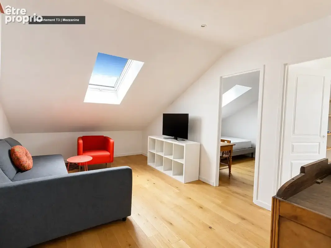 Ensemble immobilier rénové avec 3 logements - centre ville - photo 18