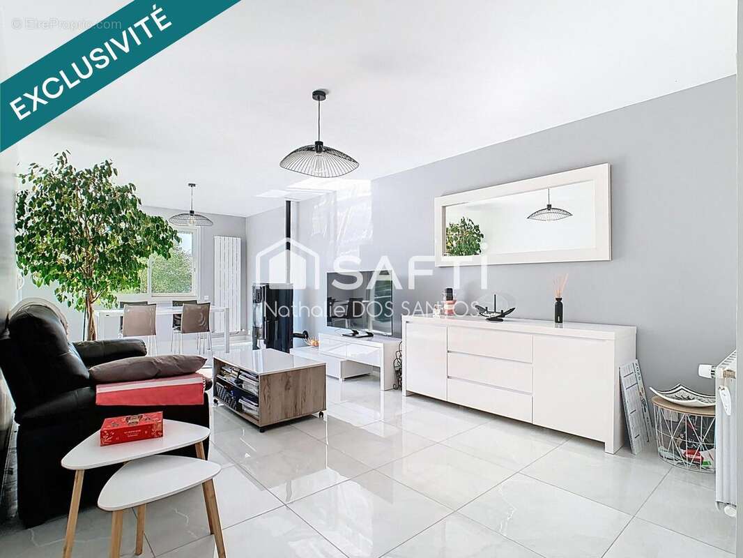 Photo 2 - Maison à PONTAULT-COMBAULT