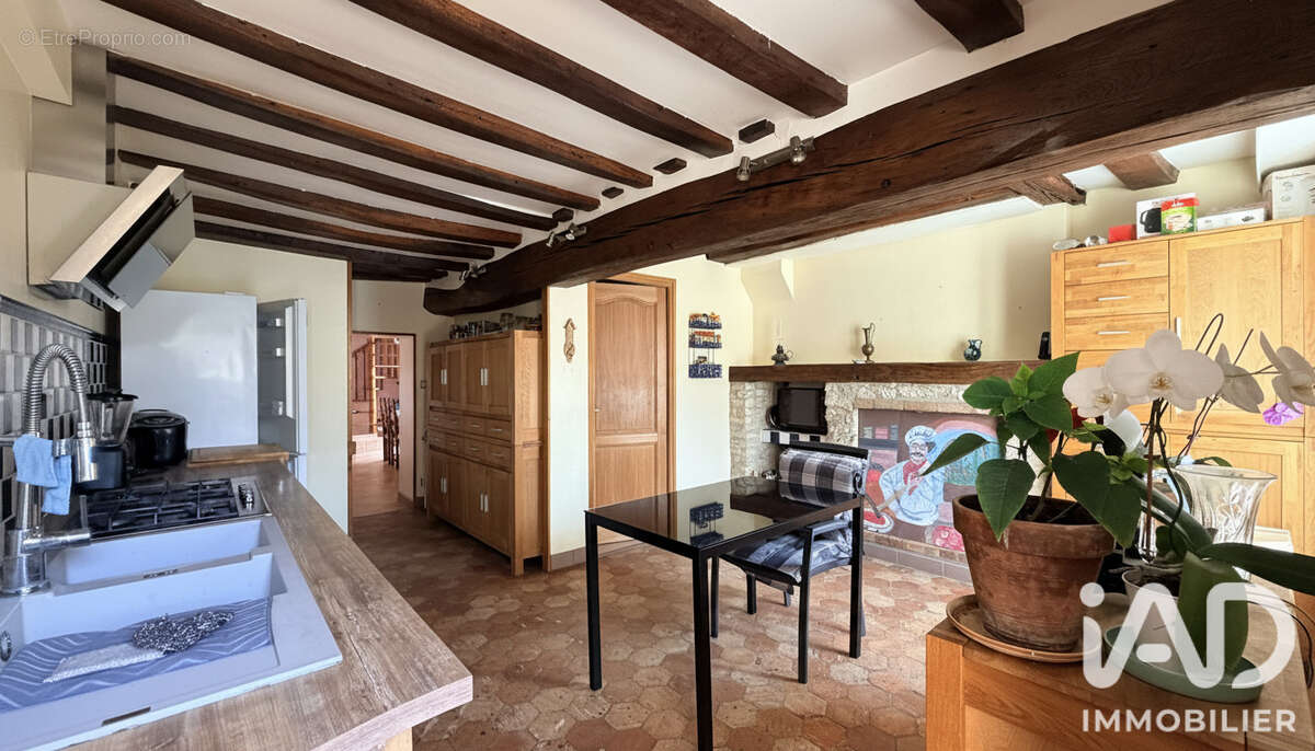 Maison 85 m² à Egligny  - photo 9