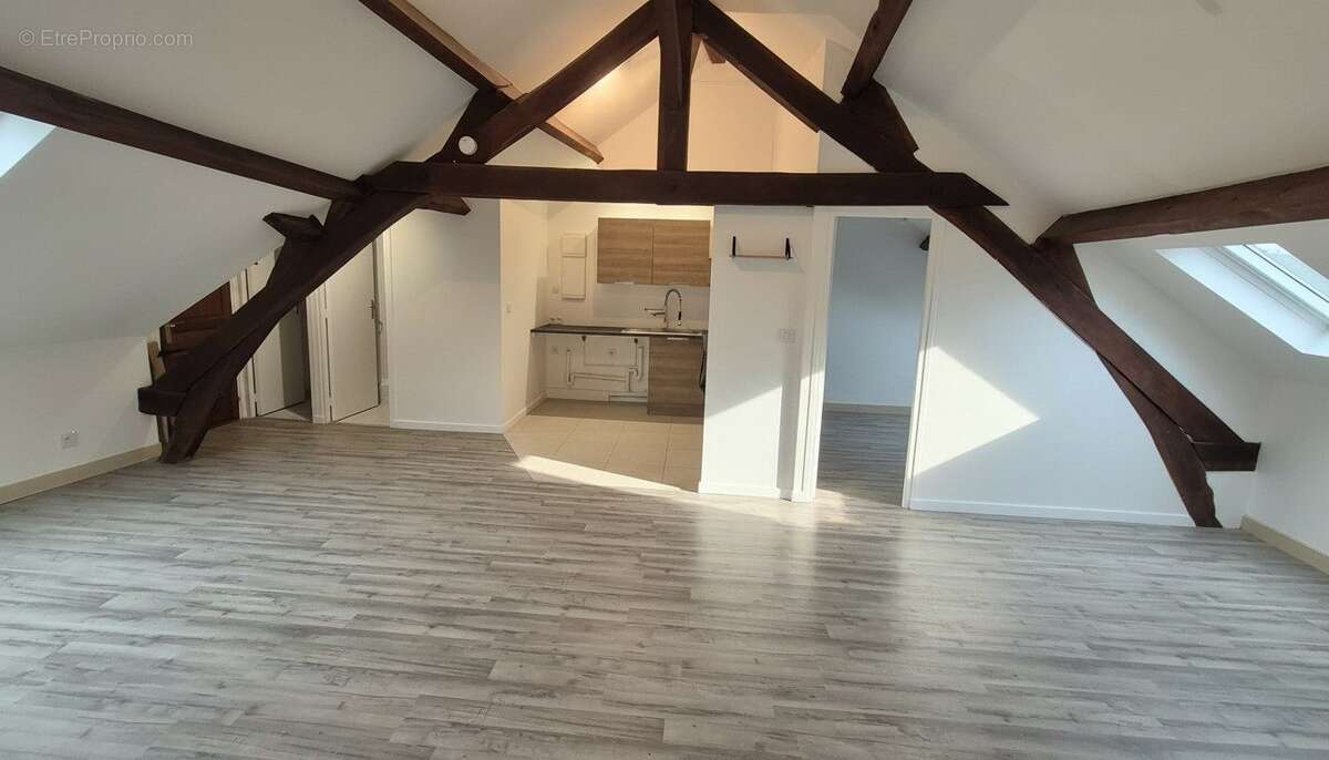 Appartement à MAULE