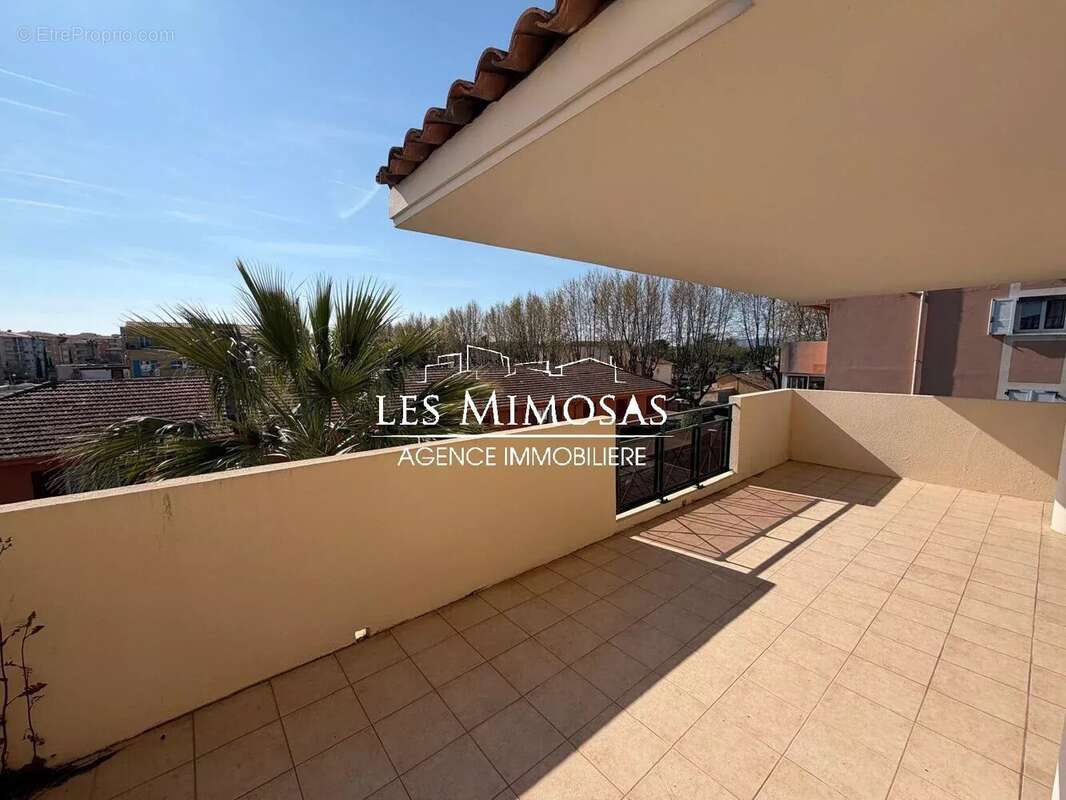 Appartement à FREJUS