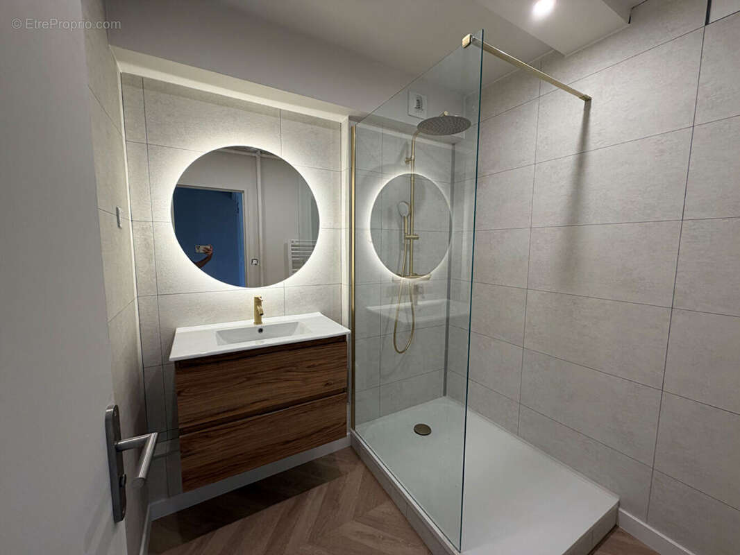Appartement Toulon Ouest 4 pièce(s) 74 m2 avec balcon, cellier et parking collectif . - photo 8