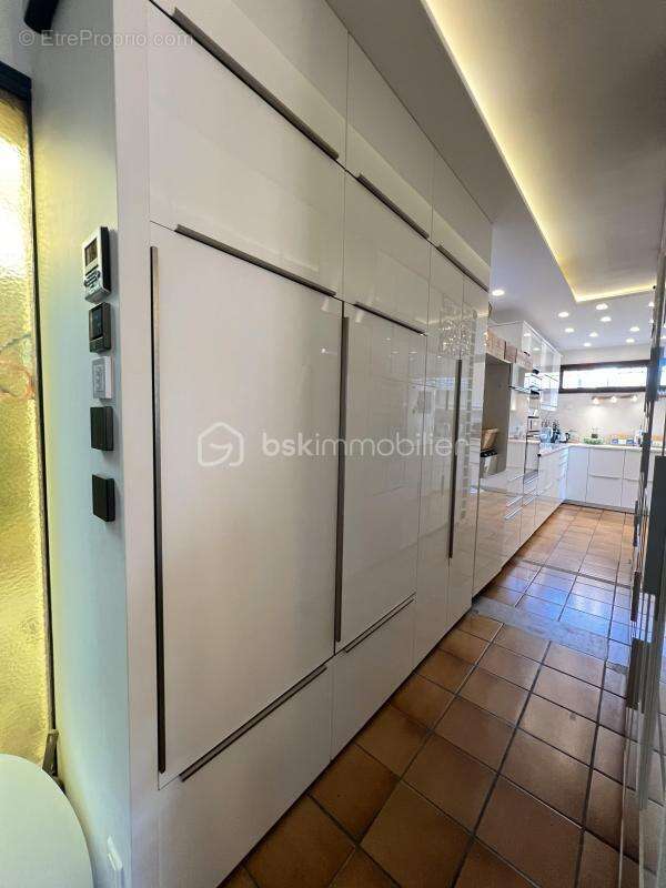 Maison à SAINT-MAUR-DES-FOSSES