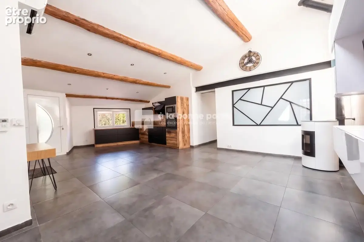 Photo Maison à Ventabren au prix de 377 000€