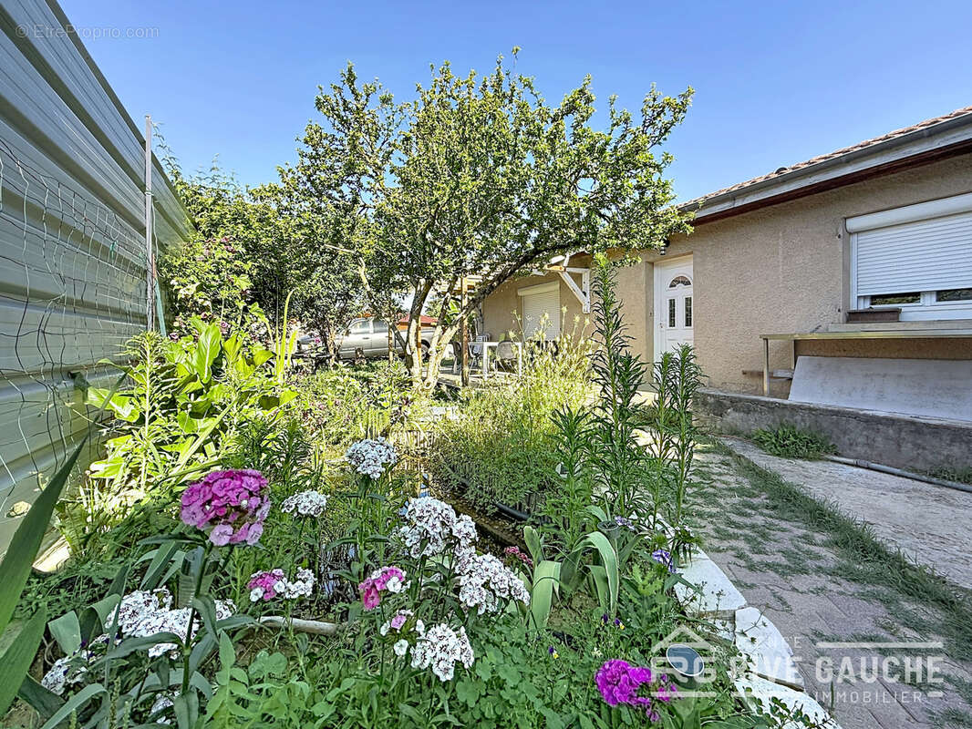 Maison à BOURG-DE-PEAGE