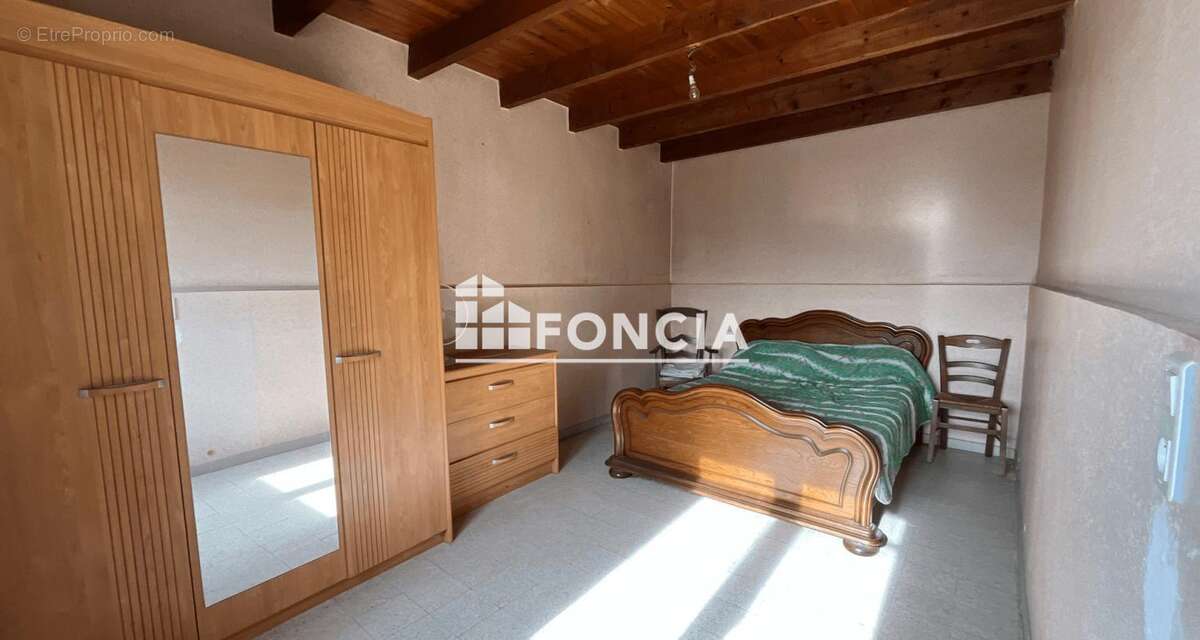 Maison à LAPARROUQUIAL