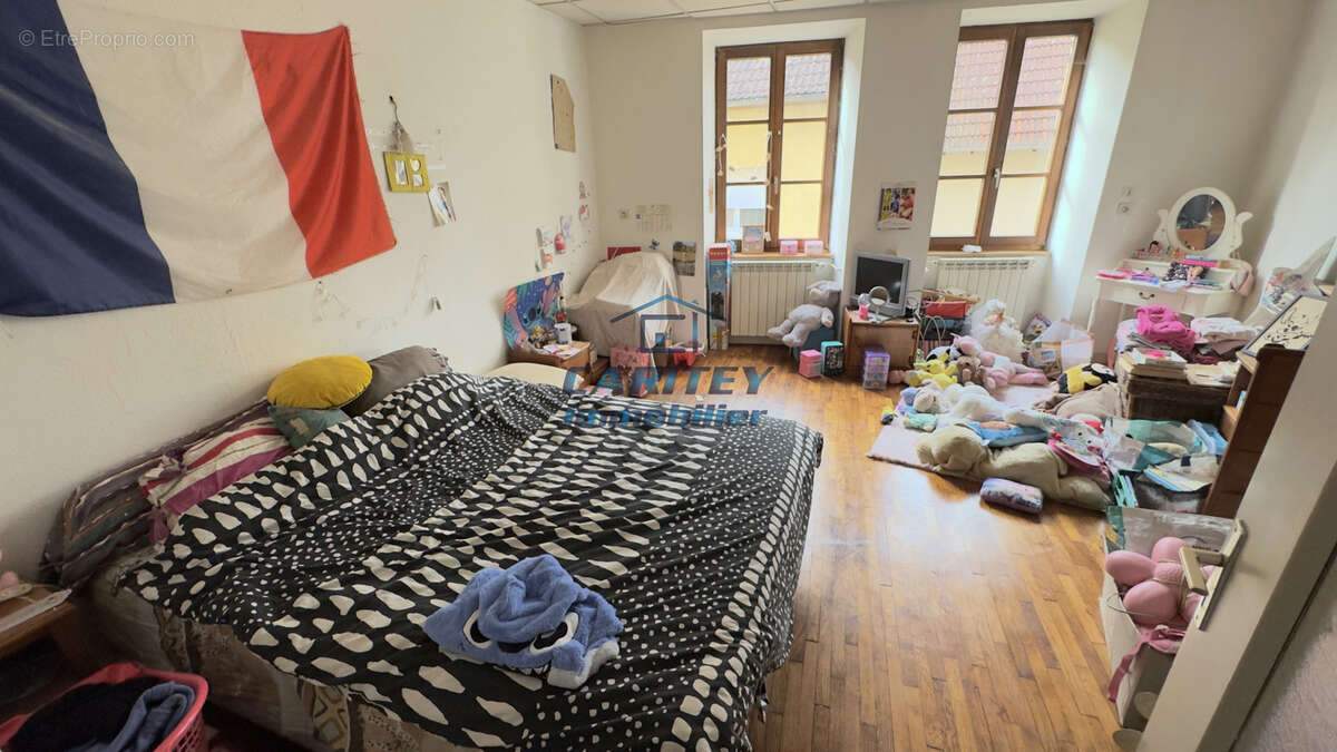 Appartement à ROUGEMONT
