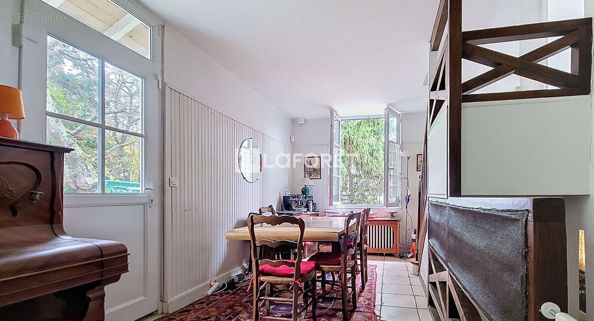 Maison à MONTMORENCY