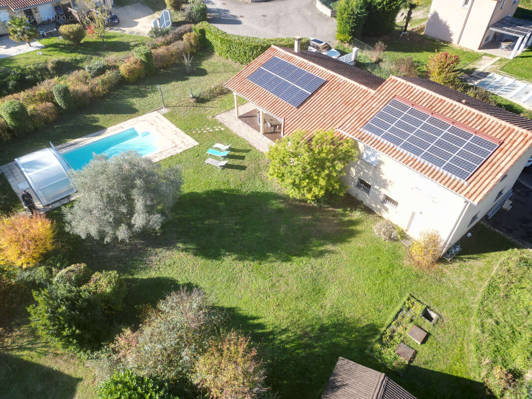 Maison à CHONAS-L&#039;AMBALLAN